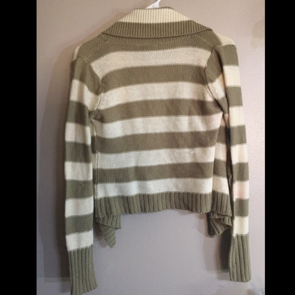 Cardigan - Picture 3 of 3